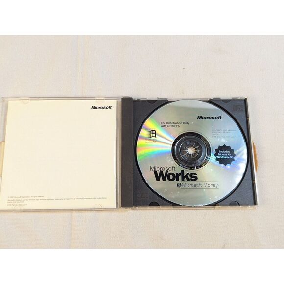Microsoft Works & Microsoft Money 97 - Designed For Windows 95 PC CD - Picture 4 of 5